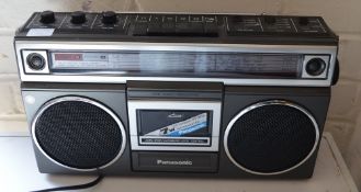 Panasonic cassette / radio