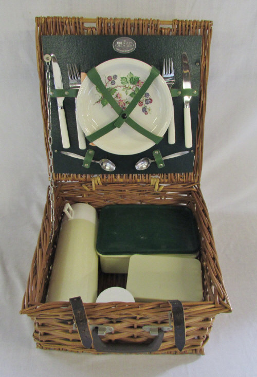 Brexton Collection picnic hamper