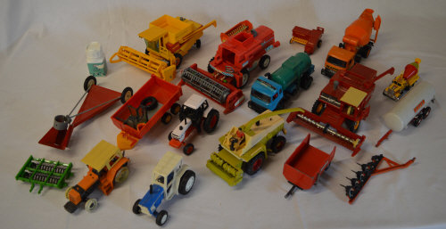 Die cast model vehicles including Britains