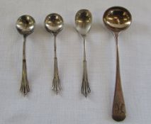 4 silver salt/mustard spoons Sheffield 1918 & London 1841 total weight 0.