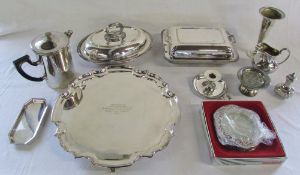 Assorted silver plate inc tray,