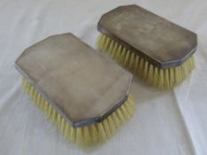 Pair of silver topped mens brushes Birmingham 1922