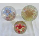 3 paperweights inc Hippocampus