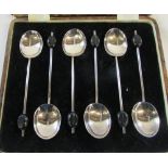 Cased set of 6 coffee bean silver spoons Birmingham 1934 total weight 1.