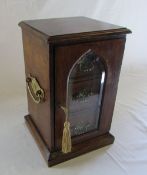 Small oak collectors cabinet/jewellery box with glass front H 32.