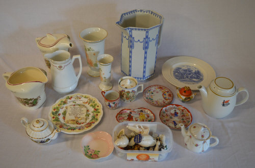 Various ceramics including a Brambly Hedge recipe plate,