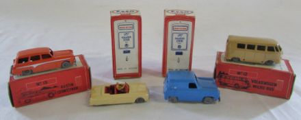 Esso petrol pump series no 15 'Austin Countryman', no 14 'Packard Convertible',