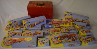 Large quantity of Corgi Classics Chipperfields Circus die cast model vehicles with boxes,