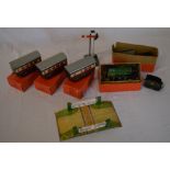 Hornby Tri-Ang 'O' gauge locomotive, tender,