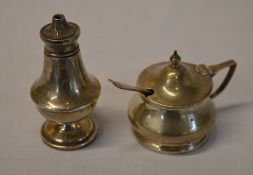 Silver salt pot and mustard pot with liner and spoon, total approx weight (without glass liner) 1.