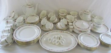 Large quantity of Paragon 'Belinda' part dinner/coffee/tea service approximately 92 pieces