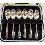 Cased set of silver golfing teaspoons Sheffield 1933 weight 2.