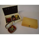 Various costume jewellery and jewellery boxes