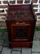 Late Victorian mahogany purdonium with liner & shovel