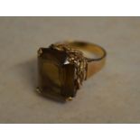 9ct gold citrine ring, approx weight 9.