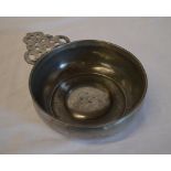 5 1/4" diameter pewter porringer, possibly Laurence Child of London with plain,