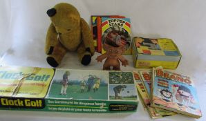 Selection of vintage toys inc Thomas Dam troll, child's Vulcan Sewing Machine, golf set,