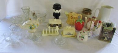 Various ceramics and glassware inc Lurpak,