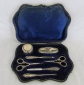 Cased silver handled manicure set Birmingham 1911