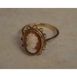 9ct gold cameo ring,