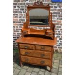 Late Victorian dressing table with mirror
