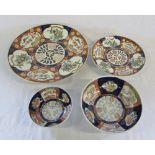 Gold Imari Japanese charger D 37 cm, plate D 26 cm with large bowl D 21.