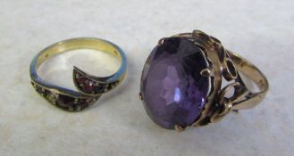 Tested as 9ct gold topaz ring (af) and simulated alexandrite dress ring