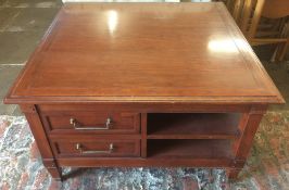 Georgian style mahogany coffee table