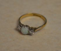 18ct gold & platinum set opal and diamond ring, approx weight 2.