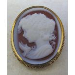 9ct gold cameo brooch