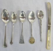 Assorted silver teaspoons total weight 2.