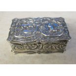 Small silver trinket box with gilt interior Sheffield 1981 weight 0.