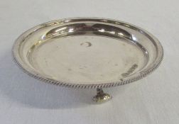 Silver pin dish on three feet Birmingham 1938 maker Elkington & Co weight 2.72 ozt D 9.
