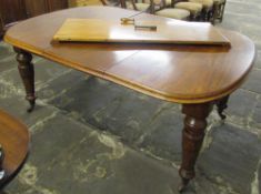 Victorian mahogany wind out dining table with leaf & spare leaf extending to 165cm by 120cm (top