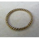 9ct gold twist ring weight 1 g size N/O