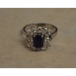 18ct gold sapphire and diamond ring size M
