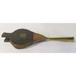 19th century bellows fog horn with royal coat of arms and stamped 4401 L 87 cm