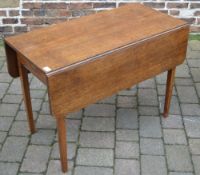 Georgian oak Pembroke table