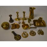 Various brassware including a, horse brasses,