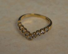 9ct gold cubic zirconia 'V' shaped ring size O