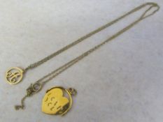 9ct 'A' pendant and chain & 9ct heart pendant total weight 2.