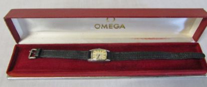 Ladies Omega de ville wrist watch with leather strap and box