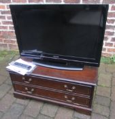 Toshiba TV with Regency style stand