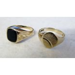 2 9ct gold signet rings total weight 6.