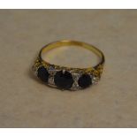 18ct gold sapphire and diamond ring size O