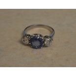 18ct gold sapphire and diamond ring size N