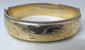 9ct gold bangle weight 20.