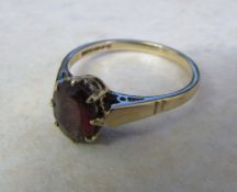 9ct gold garnet ring total weight 2.