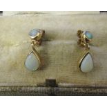 9ct gold opal drop earrings total weight 1.