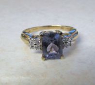 9ct gold blueberry quartz and diamond ring size P total weight 2.